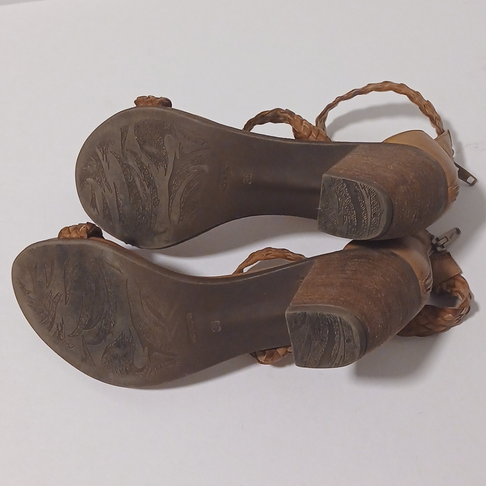 Women's 39/ US 9 Sundance Bonaire Leather Woven Stappy Heeled Sandal - Picture 8 of 9